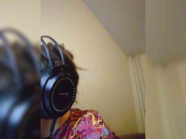 Magretta_Dering webcam