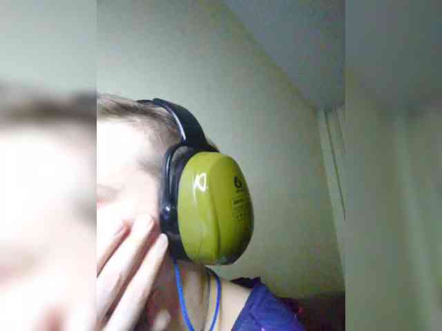 Magretta_Dering webcam