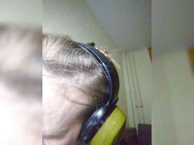 Magretta_Dering webcam