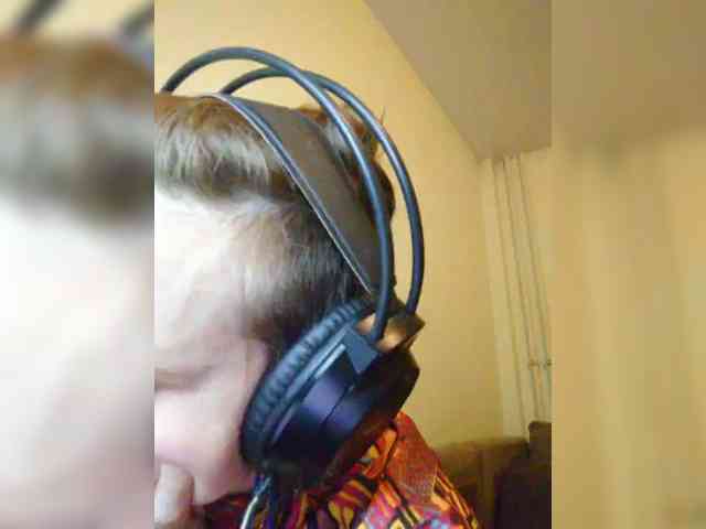 Magretta_Dering webcam