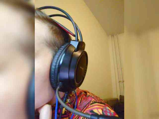 Magretta_Dering webcam