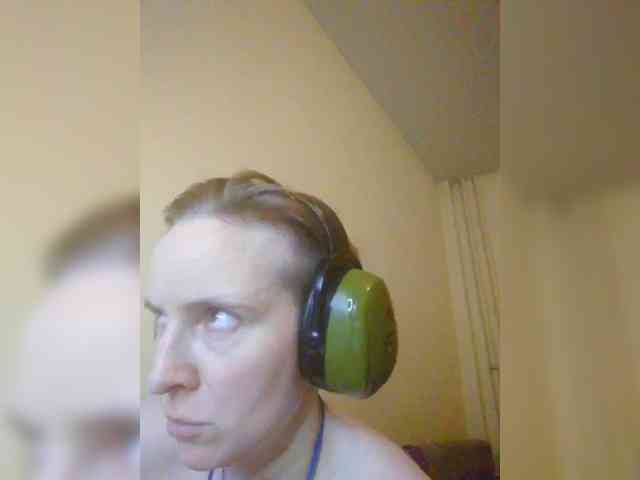 MagrettaXX Live Webcam on BongaCams