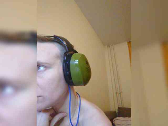 Magretta_Dering webcam