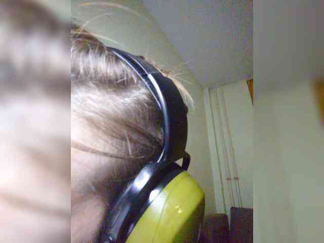 Magretta_Dering webcam