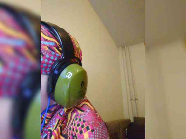 Magretta_Dering webcam