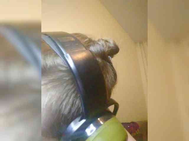 Magretta_Dering webcam