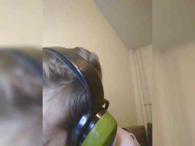 Magretta_Dering webcam