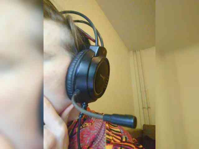 Magretta_Dering webcam