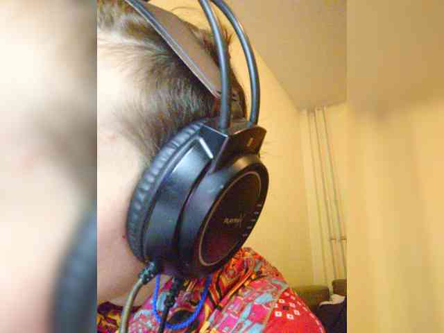 Magretta_Dering webcam