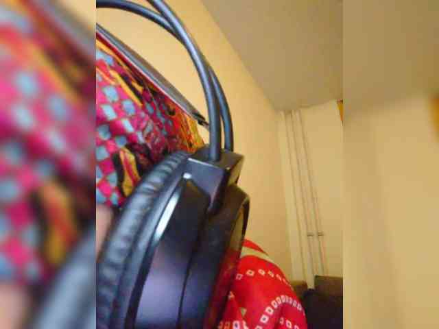 Magretta_Dering webcam