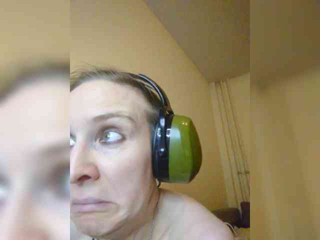 Magretta_Dering webcam