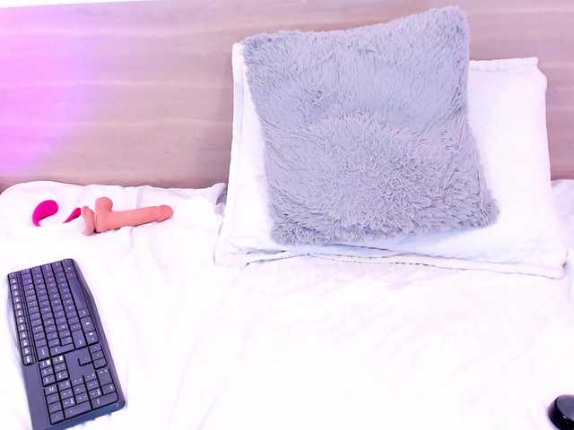 abbygibson's BongaCams show and profile