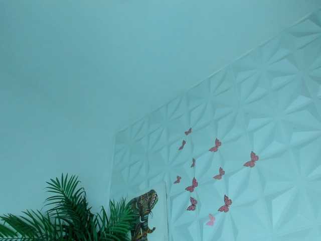 Hellen-Sky live cam