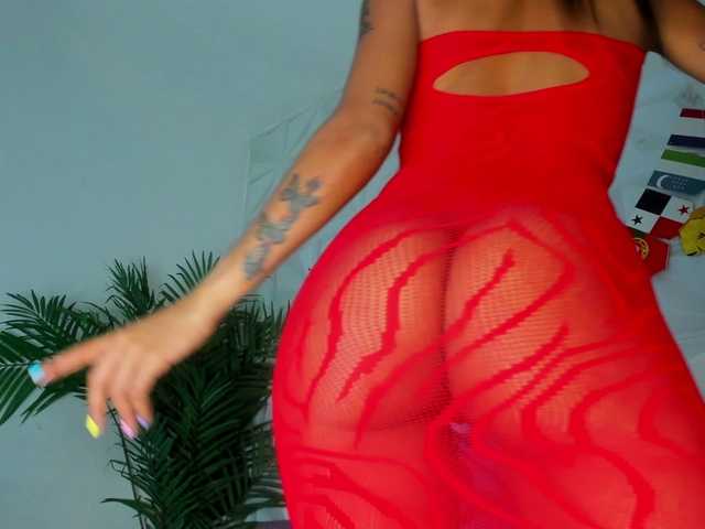 Hellen-Sky live cam on BongaCams