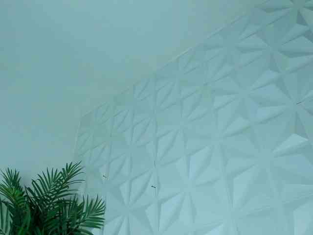 Hellen-Sky Live Webcam on BongaCams