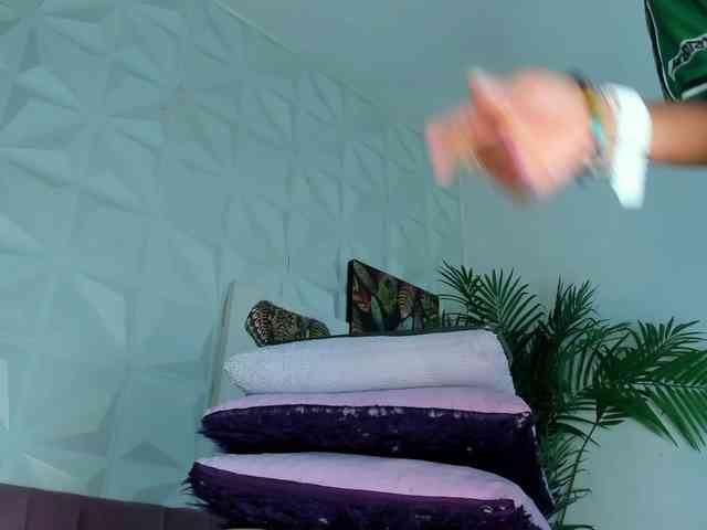 Hellen-Sky webcam