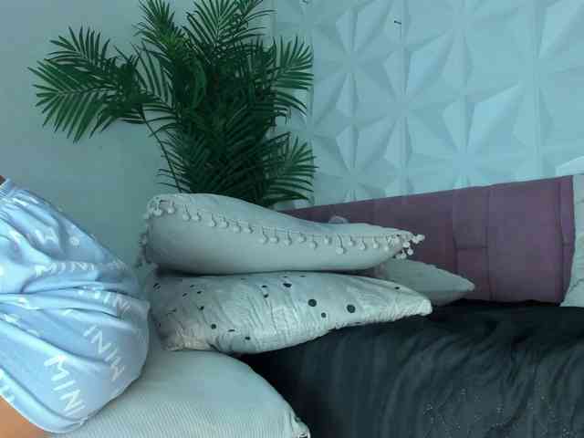 Hellen-Sky webcam
