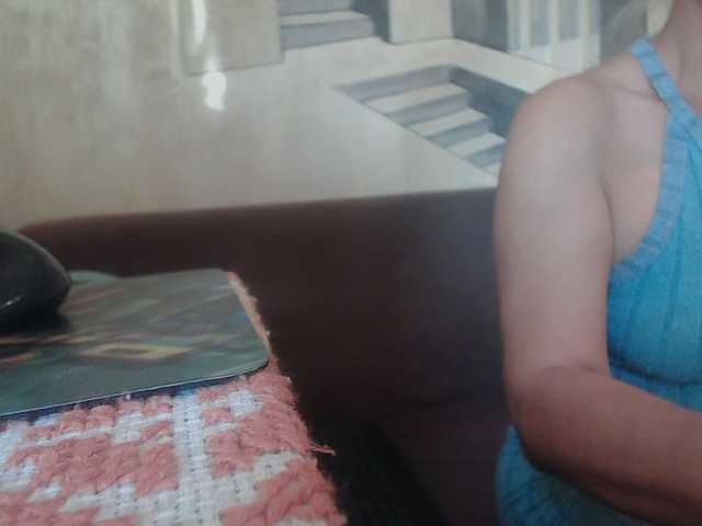 YasminaGeil live cam on BongaCams