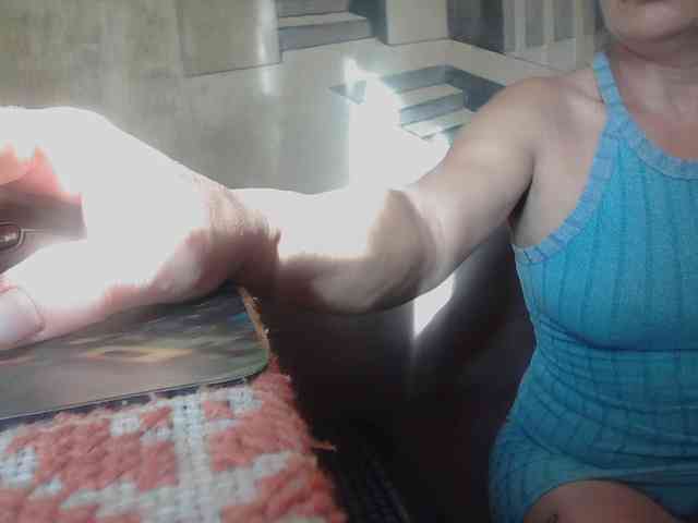 YasminaGeil webcam