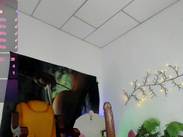 marie-naugthy live webcam show
