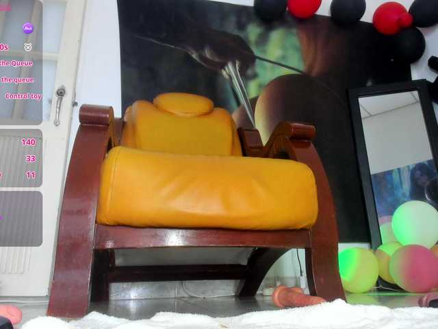 marie-naugthy live cam on BongaCams