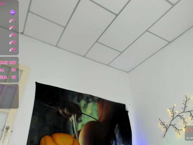 marie-naugthy live cam on BongaCams