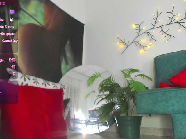 marie-naugthy's BongaCams show and profile