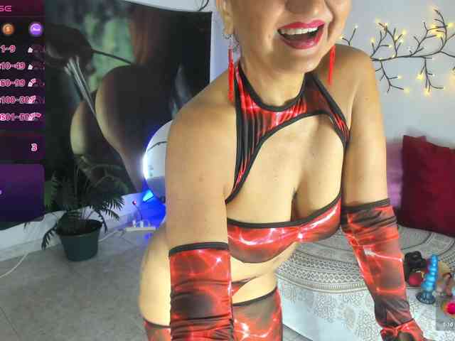 marie-naugthy webcam