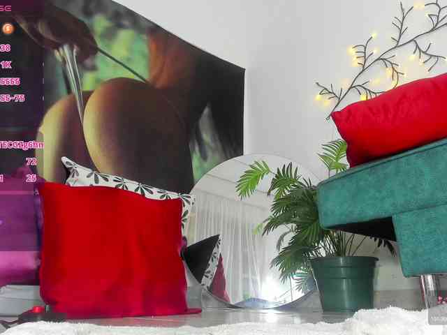 marie-naugthy webcam