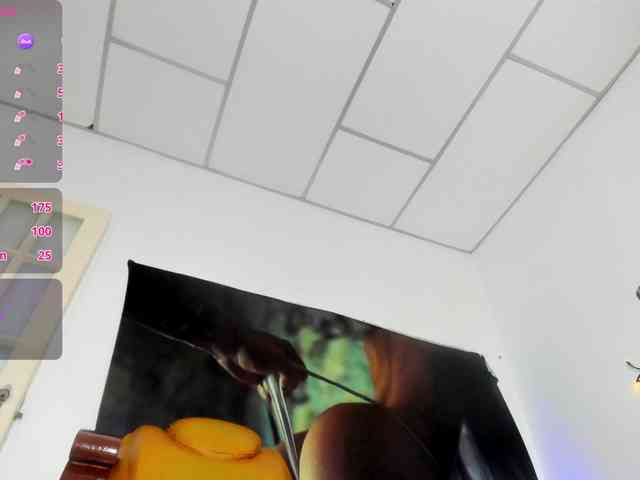 marie-naugthy webcam