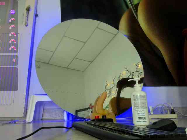 marie-naugthy webcam