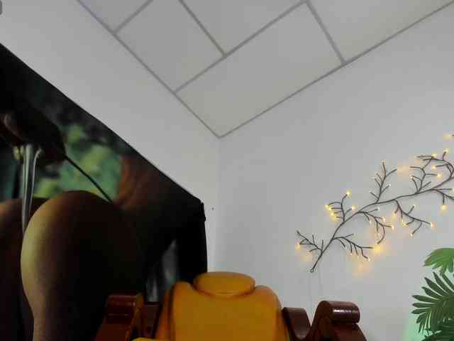 marie-naugthy webcam