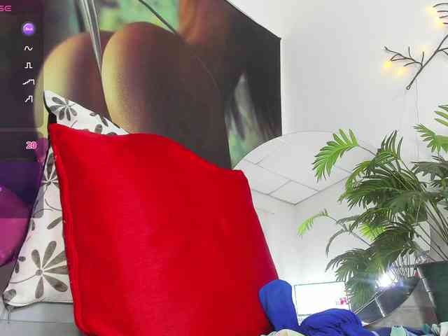 marie-naugthy webcam