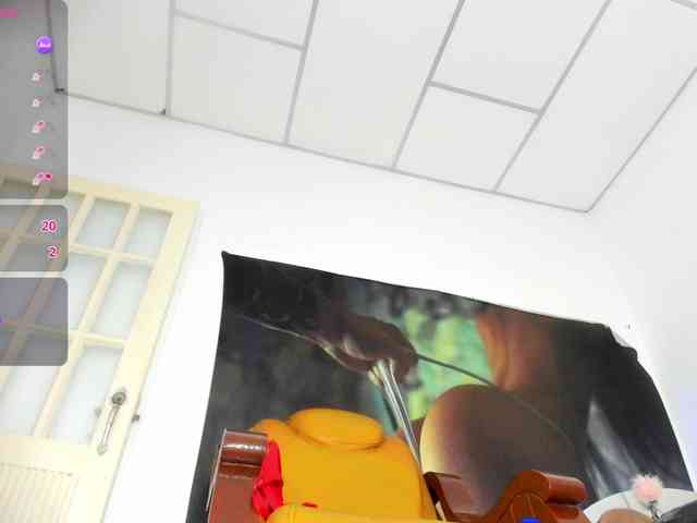 marie-naugthy webcam