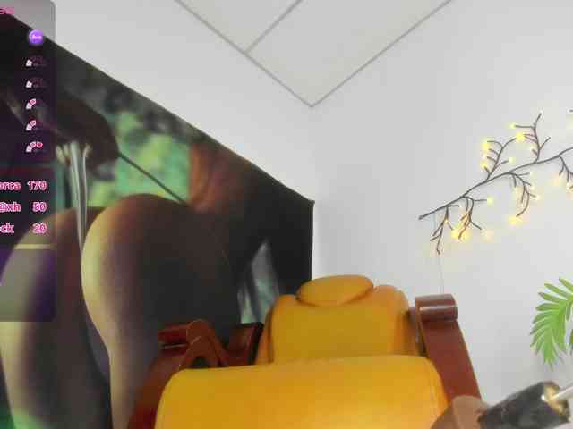 marie-naugthy webcam