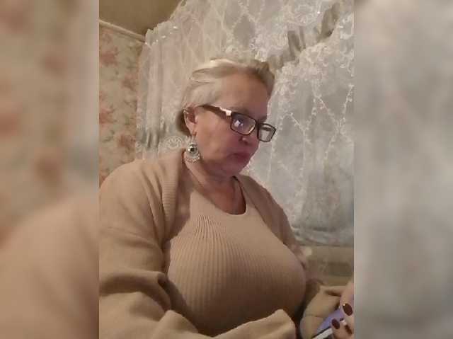 CerdAyaz live cam on BongaCams