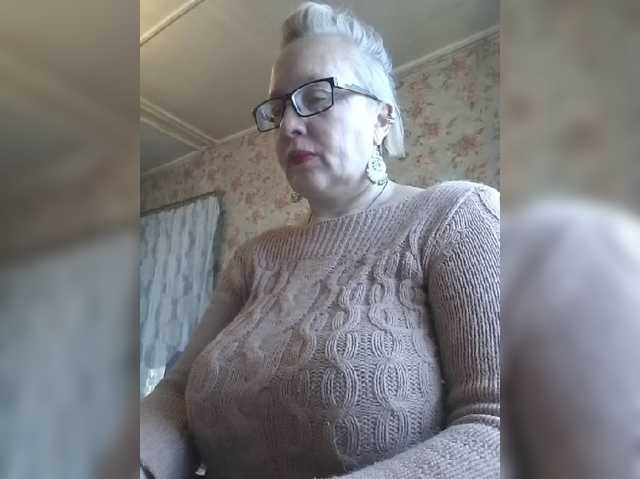 CerdAyaz live cam on BongaCams
