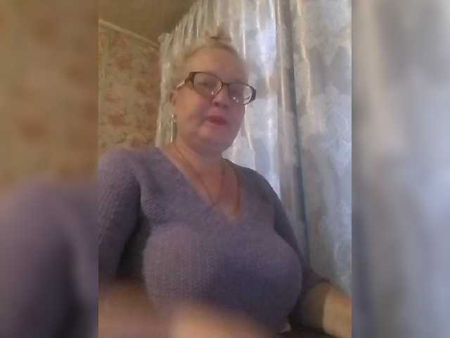CerdAyaz live cam on BongaCams