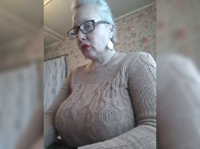 CerdAyaz live cam on BongaCams