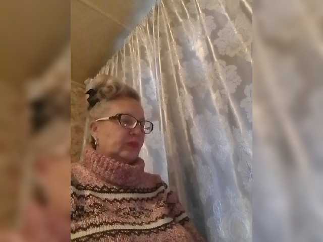 CerdAyaz live cam on BongaCams