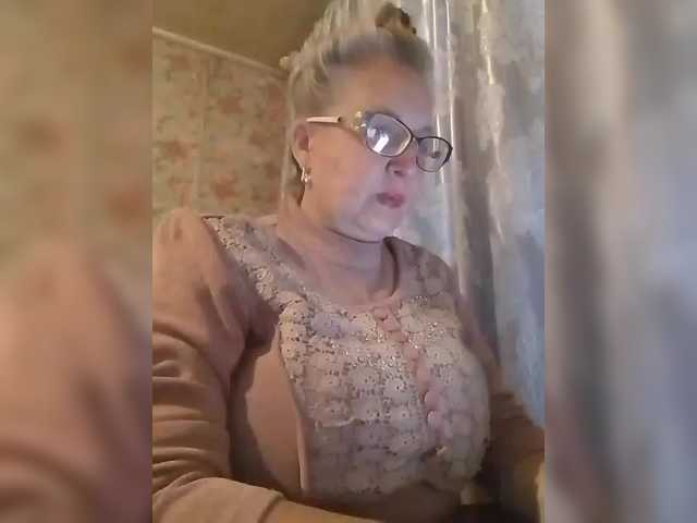 CerdAyaz live cam on BongaCams