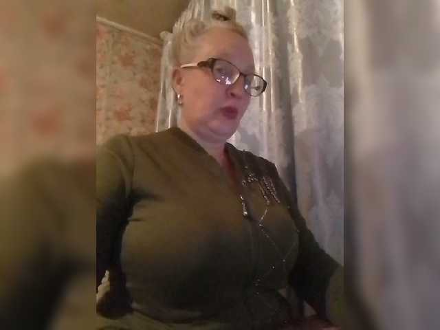 CerdAyaz live cam on BongaCams