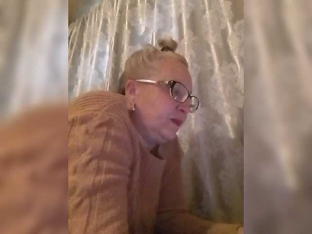 CerdAyaz live cam on BongaCams