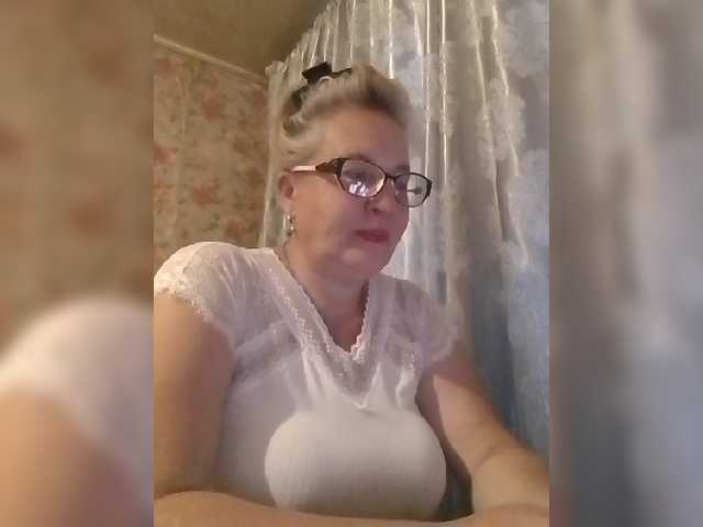 CerdAyaz live cam on BongaCams