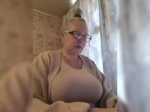 CerdAyaz live cam on BongaCams