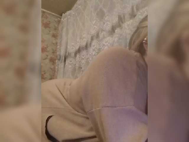 CerdAyaz live cam on BongaCams