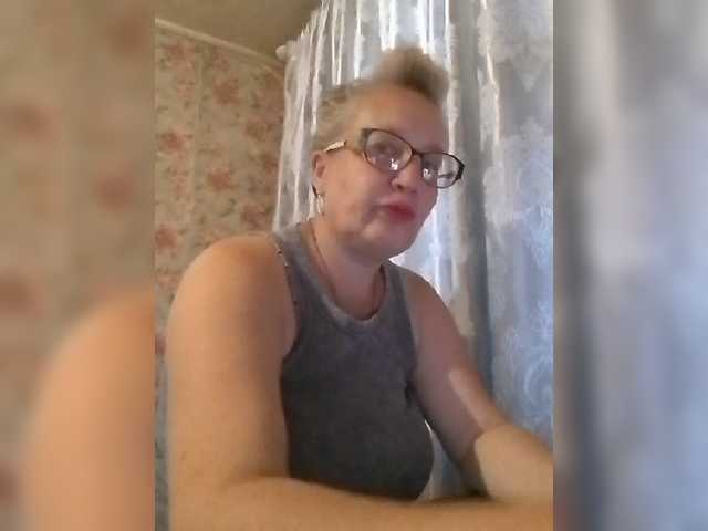 CerdAyaz live cam on BongaCams