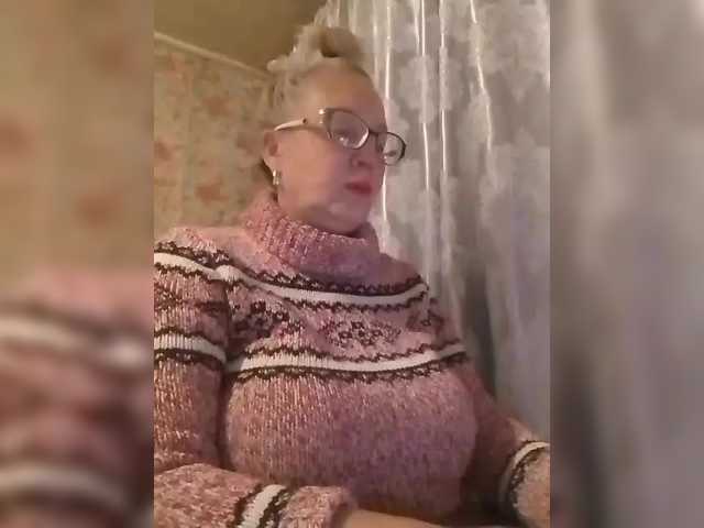 CerdAyaz live cam on BongaCams