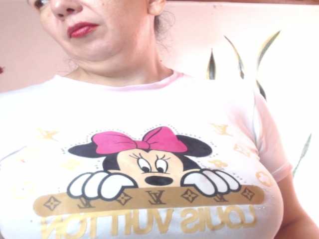 sandyxnaughty live cam on BongaCams