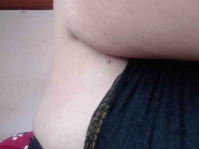 sandyxnaughty live cam on BongaCams